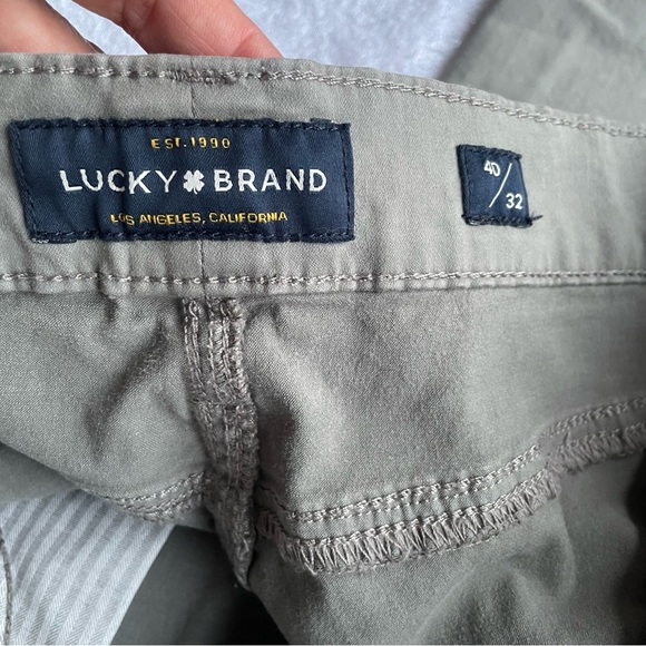 Lucky Brand 410 Athletic  Slim Jean - Picture 2 of 6